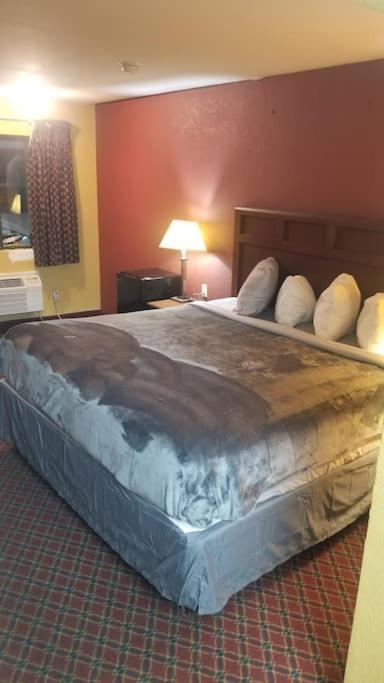 Hotel 2 Queen Beds Hotel Room 106 Wi-Fi Booking Stillwater Εξωτερικό φωτογραφία